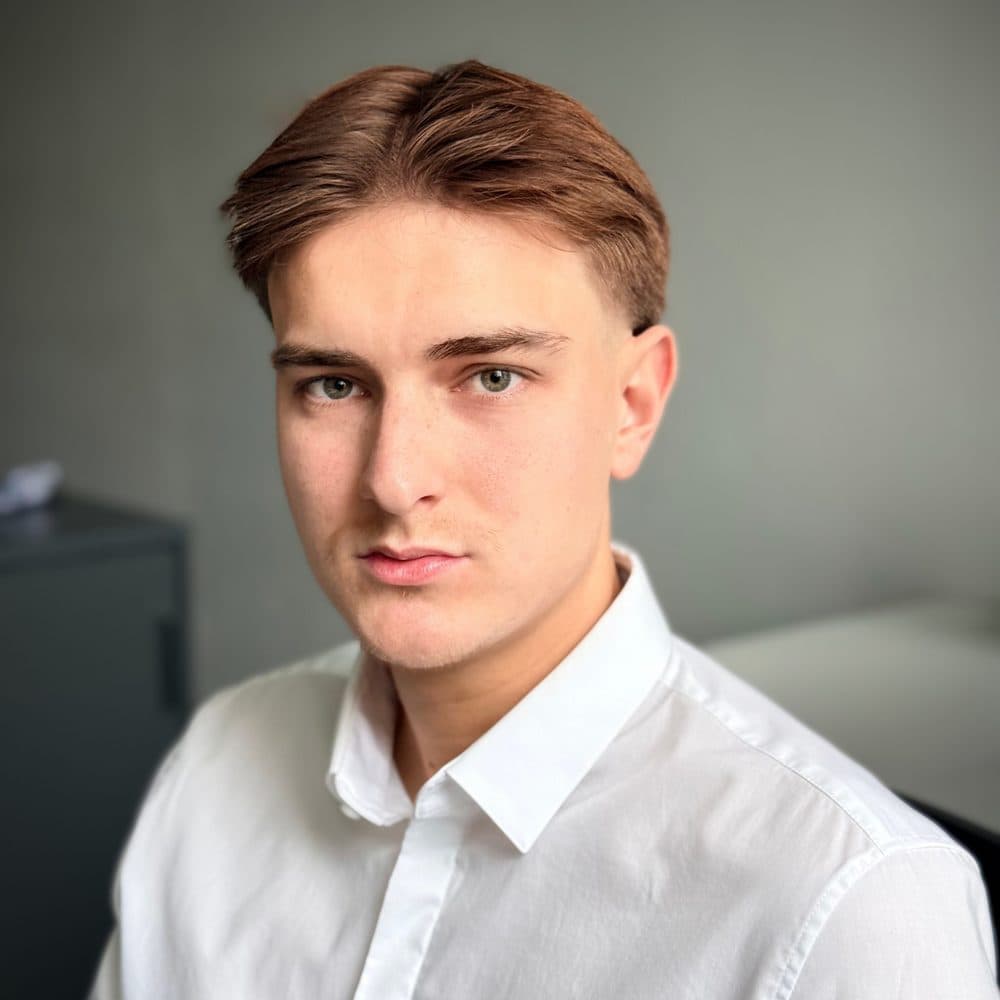 Porträt von Leon Šoprek, Geschäftsführer der Adriacon Treuhand GmbH